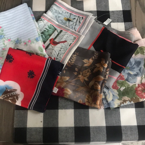 Scarf Bundle - Picture 1 of 7